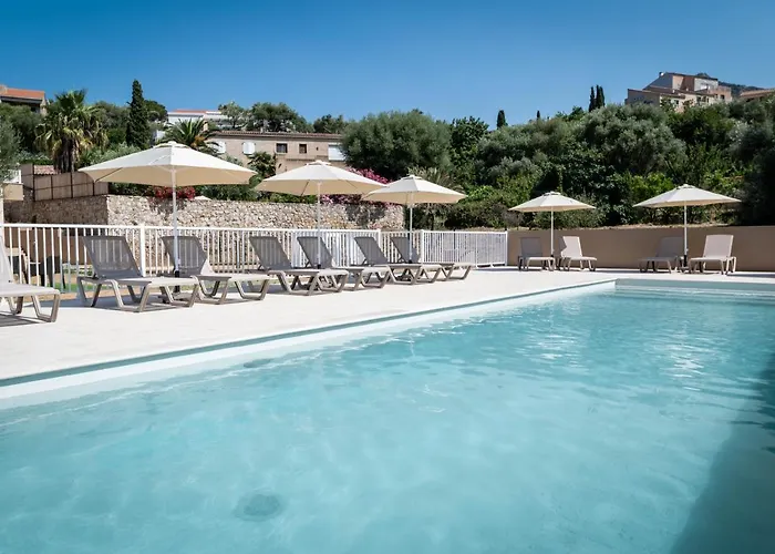 Domaine A Marella LʼÎle-Rousse