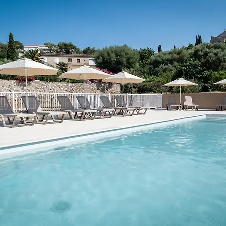 Domaine A Marella LʼÎle-Rousse